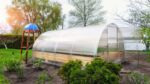 How to keep water from freezing outside A water tank inside the greenhouse.